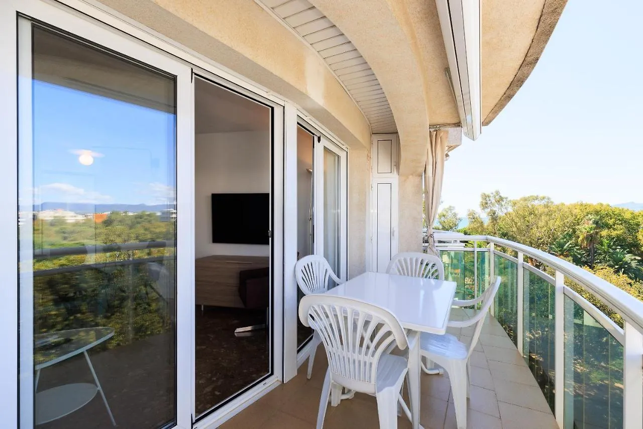 Uhc Balis Family Apartments Cambrils