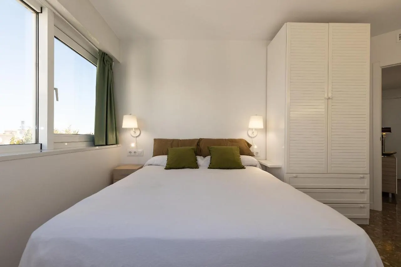 Uhc Balis Family Apartments Cambrils 0*,  Espanha